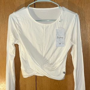 White buffbunny twist top